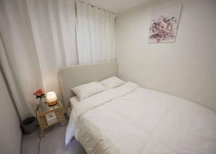 Gangnam Luxury - 5 Min To Yangjae Stn - Newly Renovated Frühstückspension