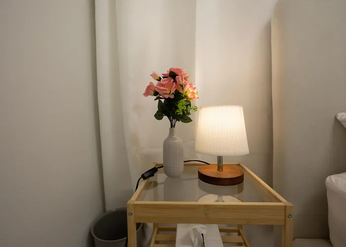 Gangnam Luxury - 5 Min To Yangjae Stn - Newly Renovated Frühstückspension 4*